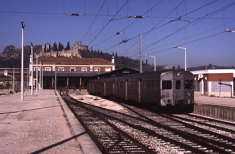 Tomar train station